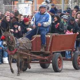 Народният обичай Тодоровден 2012 в с.Мрамор/9/