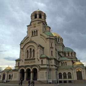 Храм-паметник Александър Невски