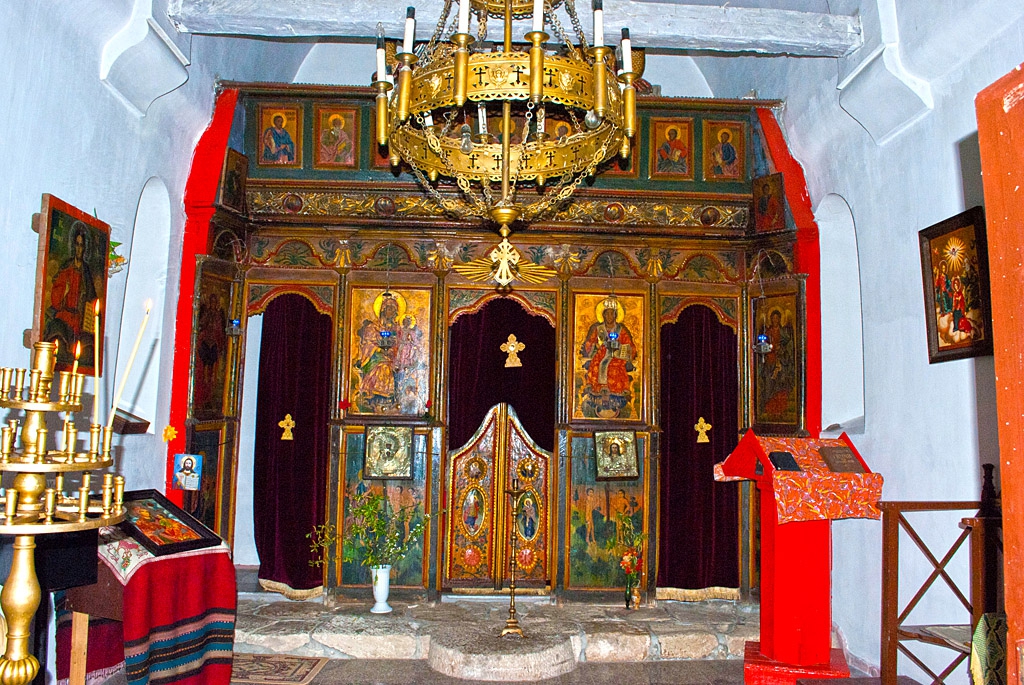 В храма 