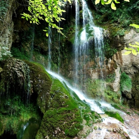 Крушунски водопади