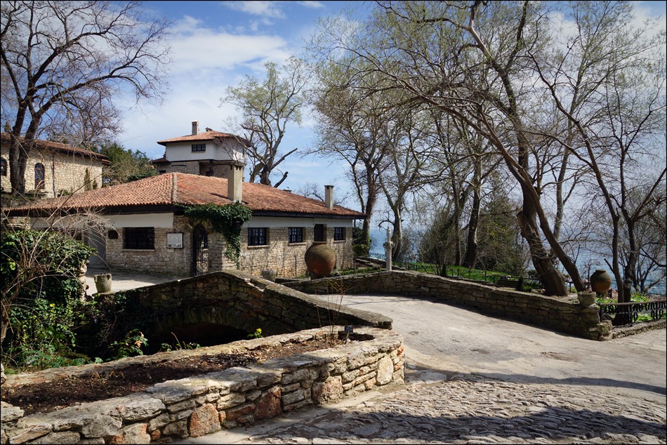 Градината