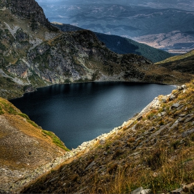 Едно от седемте рилски езера