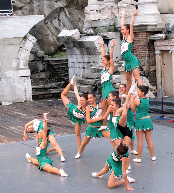 Пловдив - След  дъжда „поникна“ ОPEN STUDENT FEST“ 2012 /6/