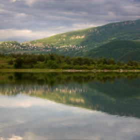 Гачево блато и с. Жребичко