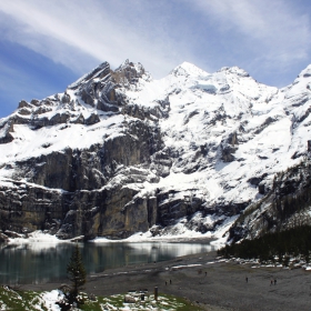 Öschinensee(1578m.) - едно красиво езеро в района Кандерщек в швейцарските Алпи!