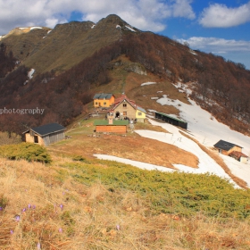 хижа Мазалат - с аромат на минзухар