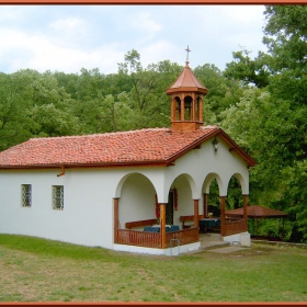 ЦЪРКВАТА В МАНАСТИРА 