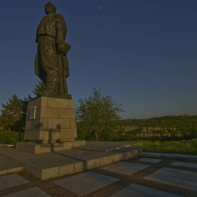 паметника на Левски,Ловеч