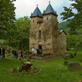 Църква в село Долна Каменица - Сърбия