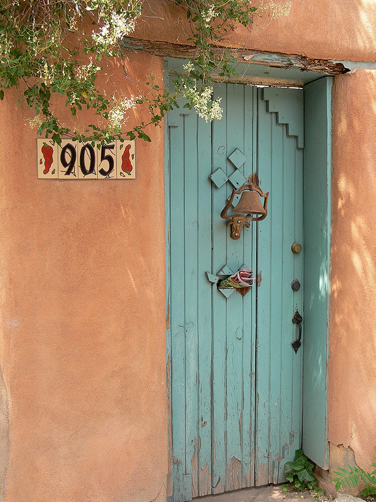 905 Canyon Rd.