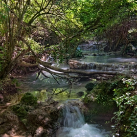 Край Крушунските водопади