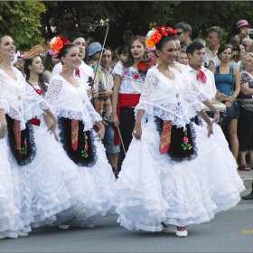 МЕЖДУНАРОДЕН ФОЛКЛОРЕН ФЕСТИВАЛ ВЕЛИКО ТЪРНОВО 2012 - 21 - 28 юли.....