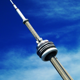 553 м. над земята - CN Tower