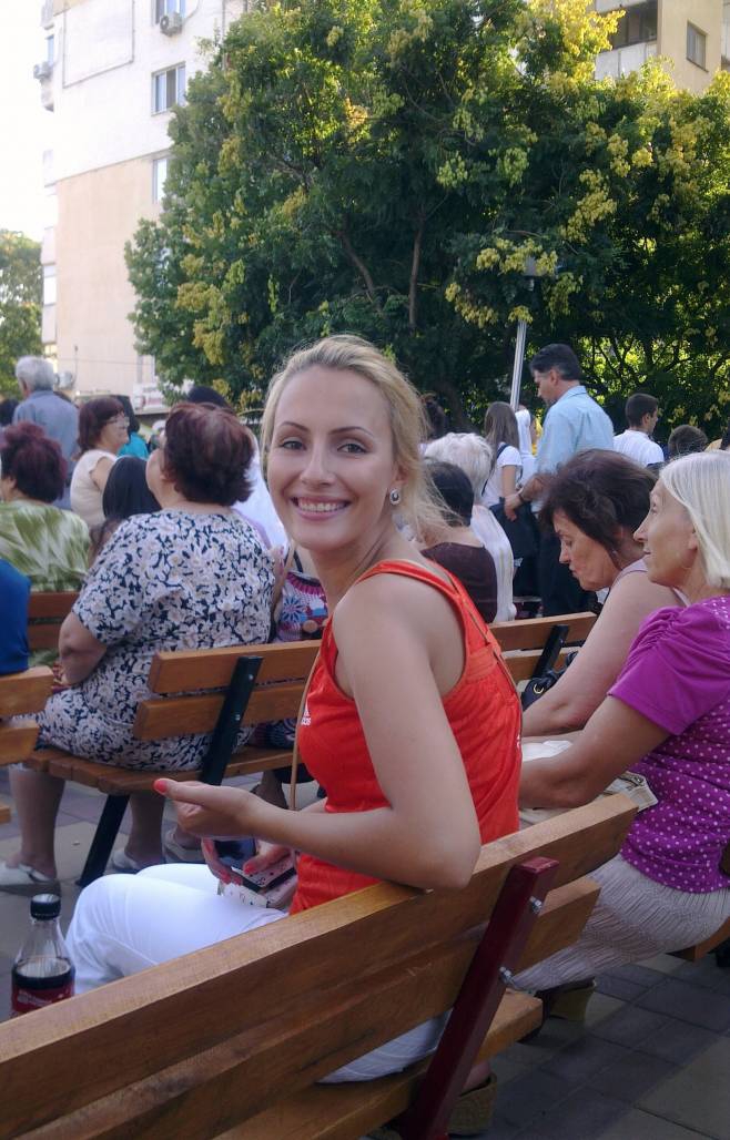 Още весели усмивки:):):):)