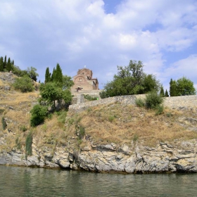 Kaneo