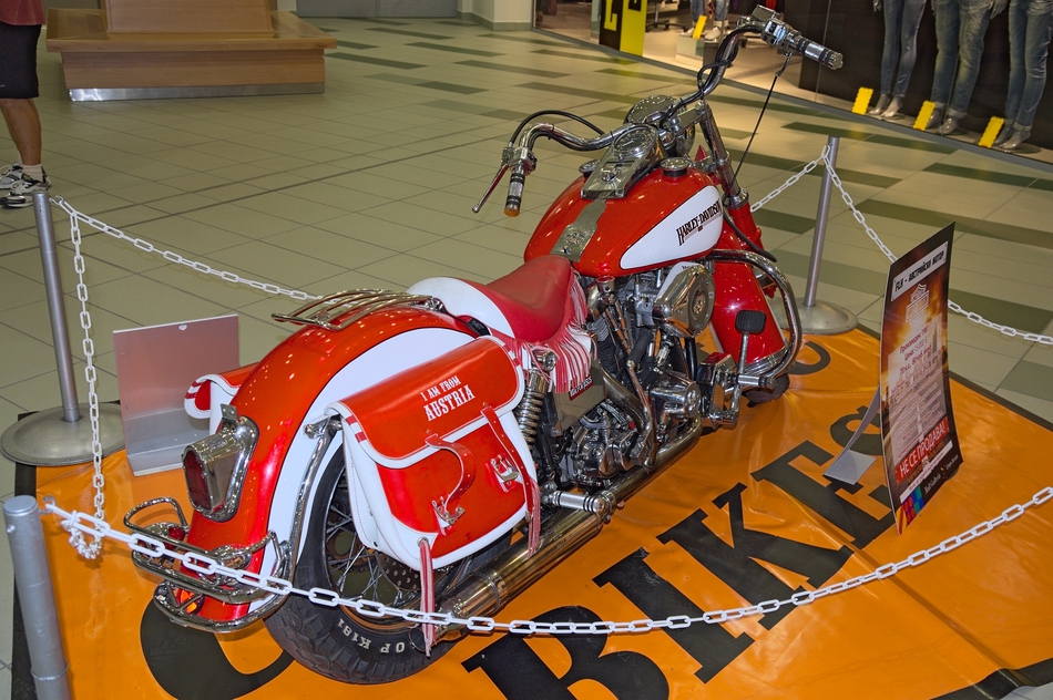 Репортаж от изложбата на Harley-Davidson 8