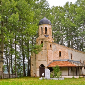 Църква в село Гела.