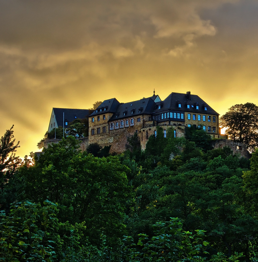 Ebernburg  - залезно
