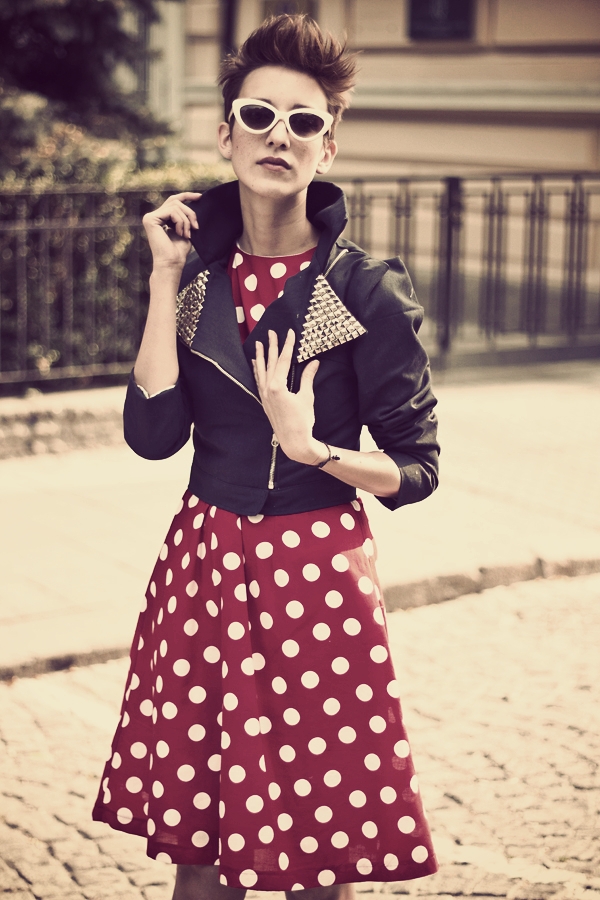 Vintage Sofia