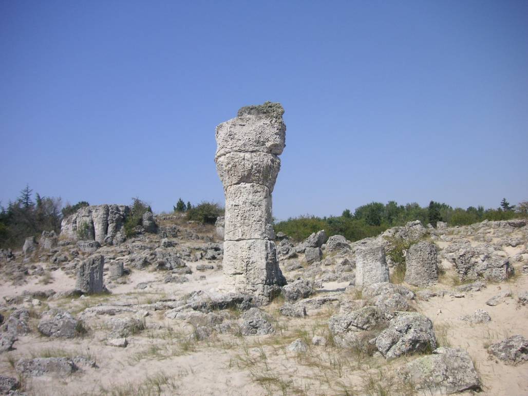 Побитите камъни - 2
