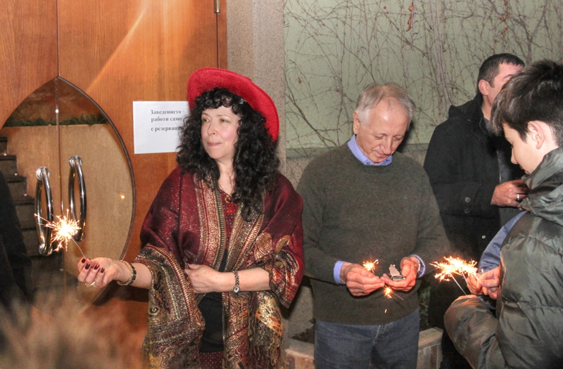 01.01.2013 - 0 часа и 2 минути