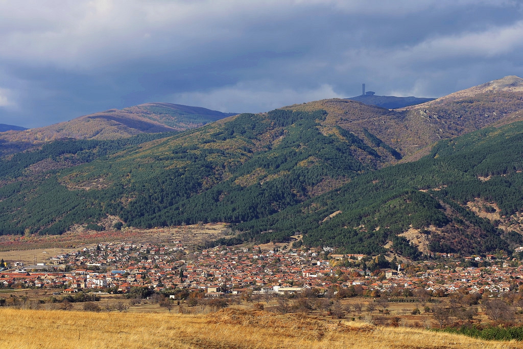 Планинско село