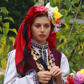 Българката в носия - 5*