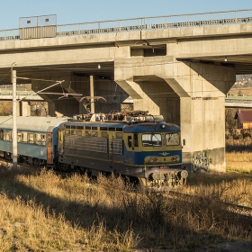 Експрес 44002