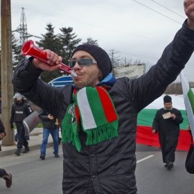 Протест -17.02.2013-Варна.Над 30 000 излязоха по улиците в морската столица да протестират срещу високите сметки и заради ниския си жизнен стандарт.