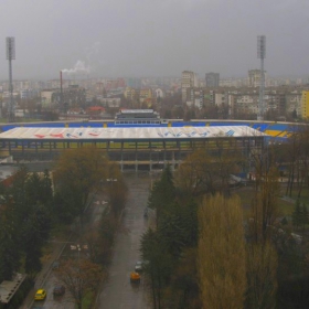 Взривиха централната трибуна на Стадион 