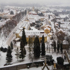 Зима през прозореца.