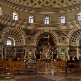 Rotunda of Mosta - интериор