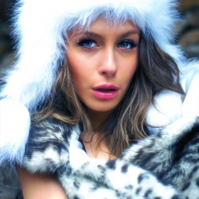 ICE QUEEN