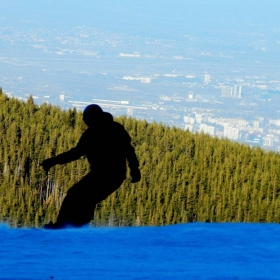 the snowboarder
