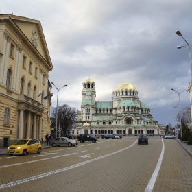 Поглед към Александър Невски