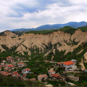 Поглед към Мелник