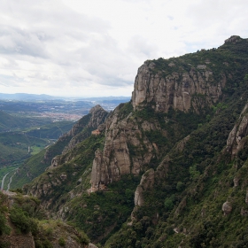 Montserrat  (Назъбената планина)