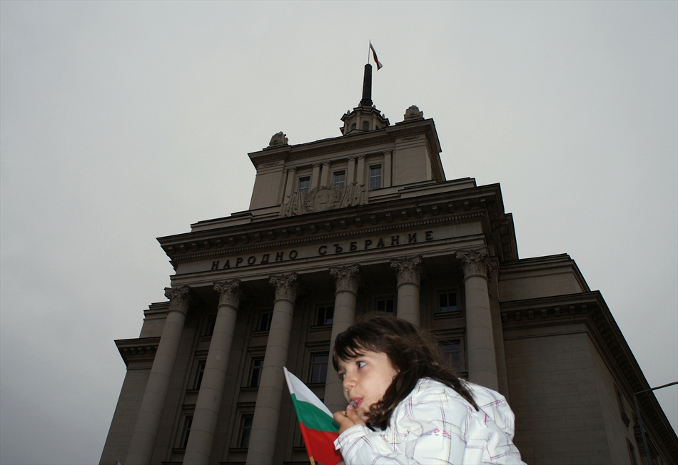 Ден 13-ти,протестът продължава
