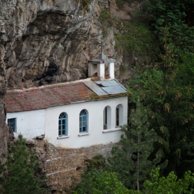 Скалната църква 