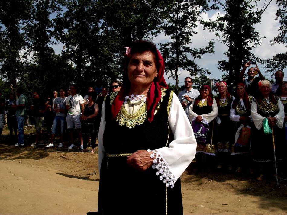 традиционно за България