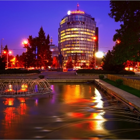 На входа на Herastrau park, Букурещ