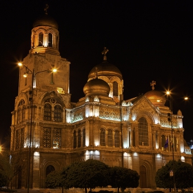 Катедрален храм 