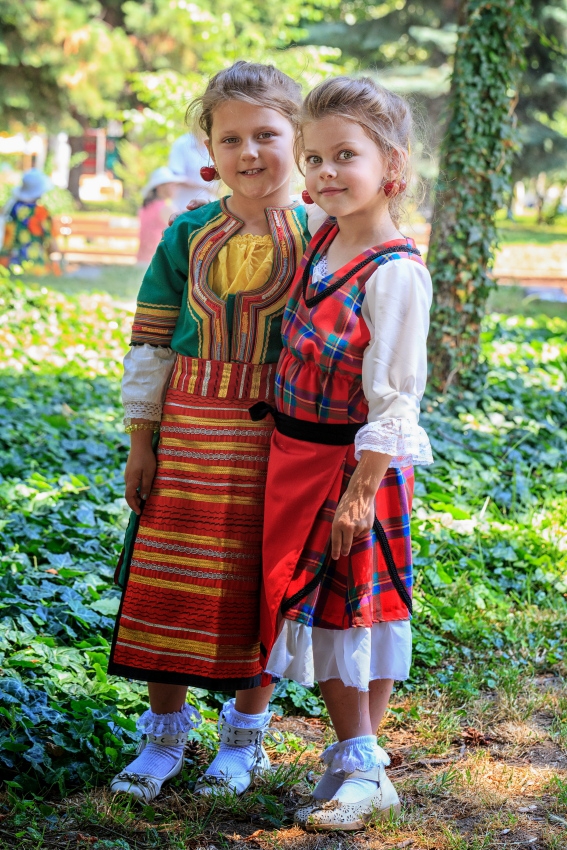 Празник на черешата 2013 /Дари и Габи/ :)