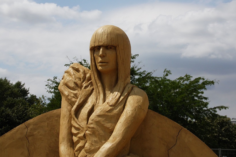 Лейди Гага