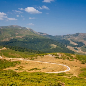 Старопланински пътеки