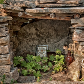 Параклисът св.Николай, на скалите Щутград, с.Ситово