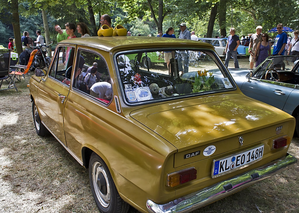 DAF 44