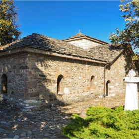 Храмът 
