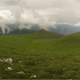 ЕДНА БУРНА ПАНОРАМКА 