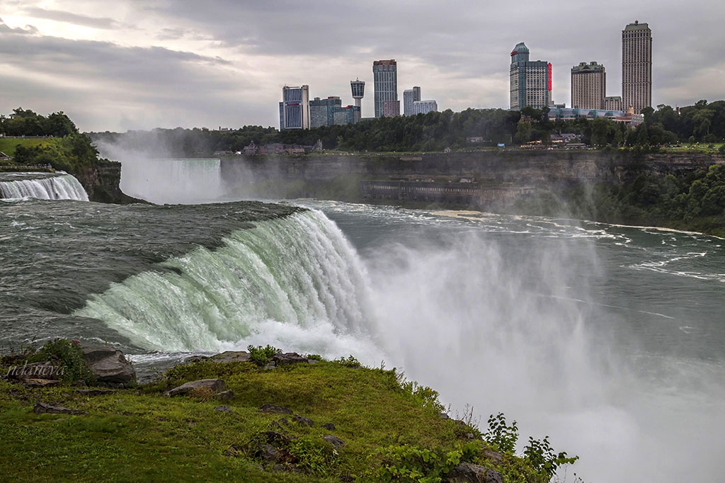 Niagara Falls